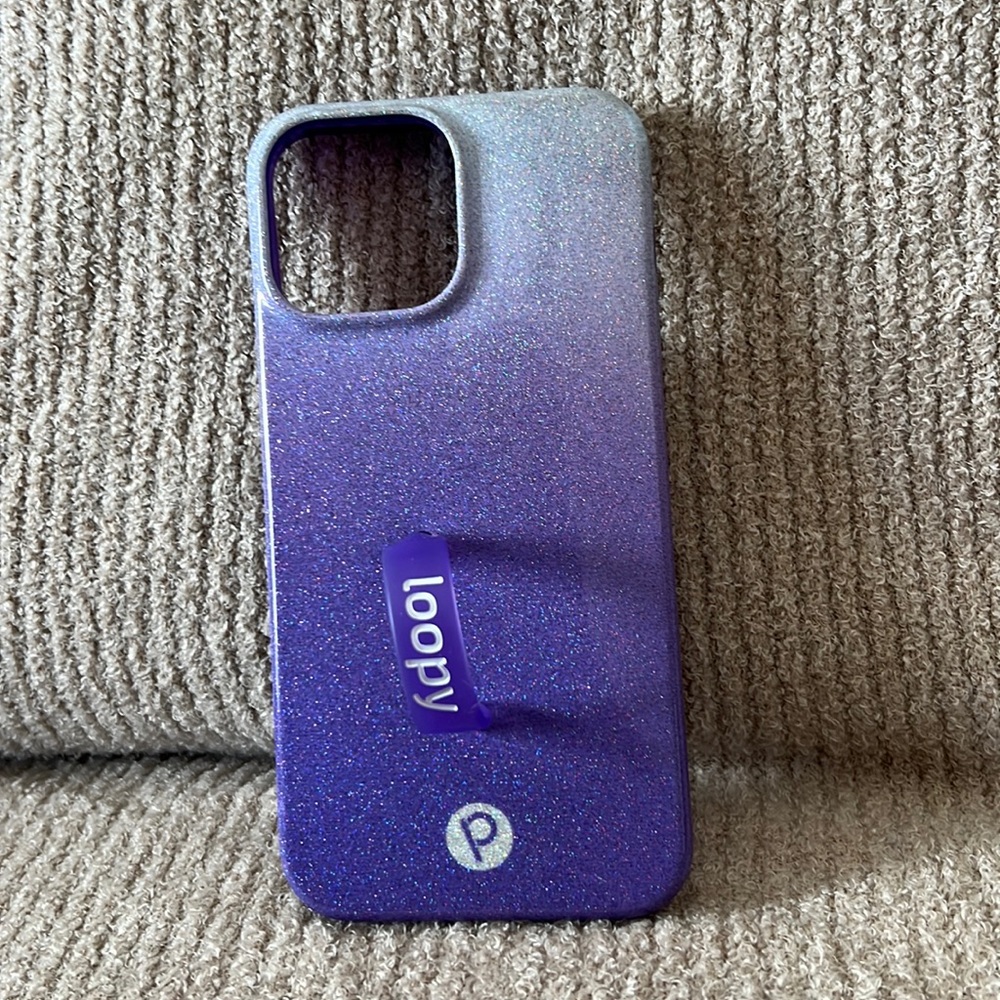 Loopy case, iPhone 13 Pro Max.